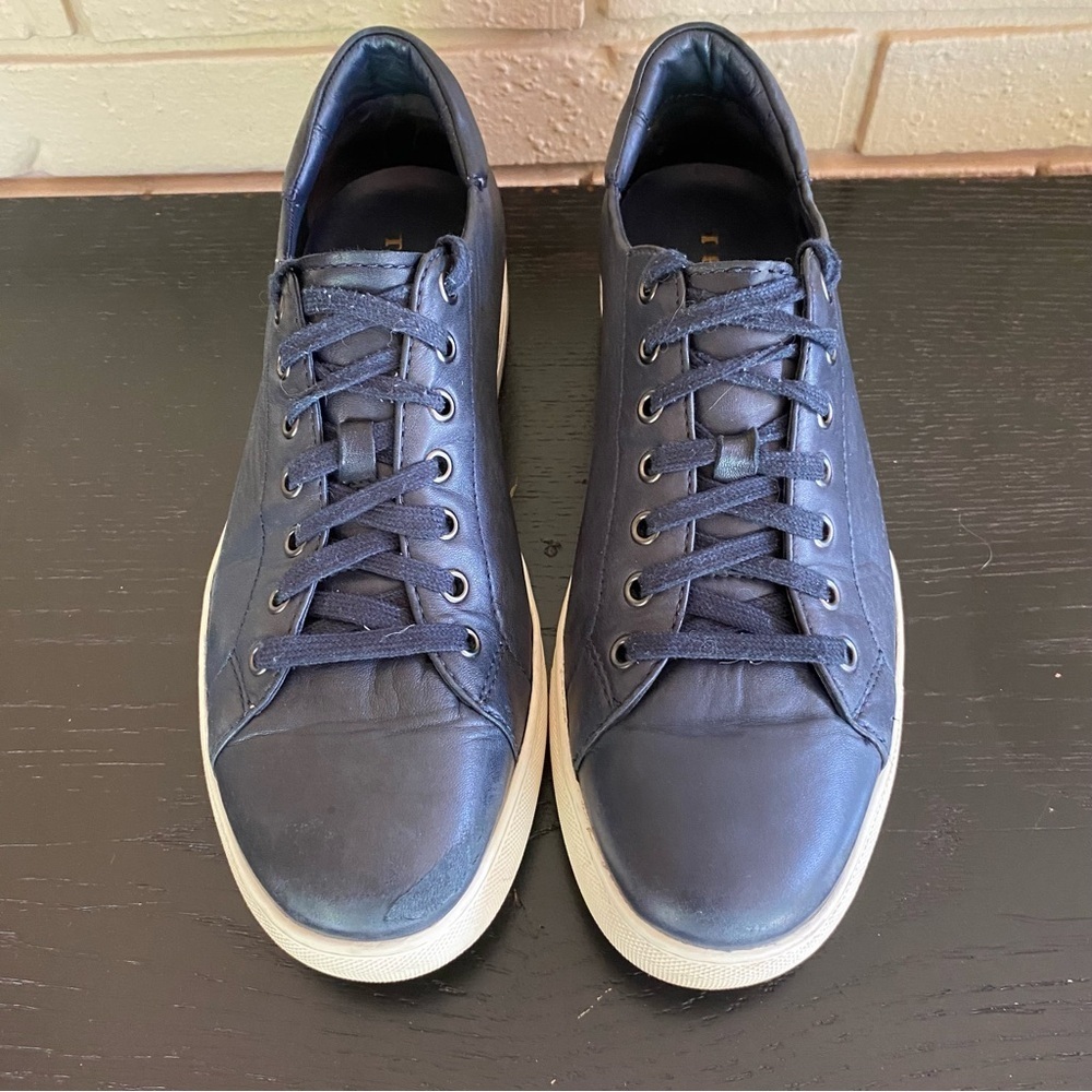 TRASK Mens Sheepskin Leather Sneakers Shoes Navy Modern Minimalist Comfort 10.5 - Picture 2 of 8